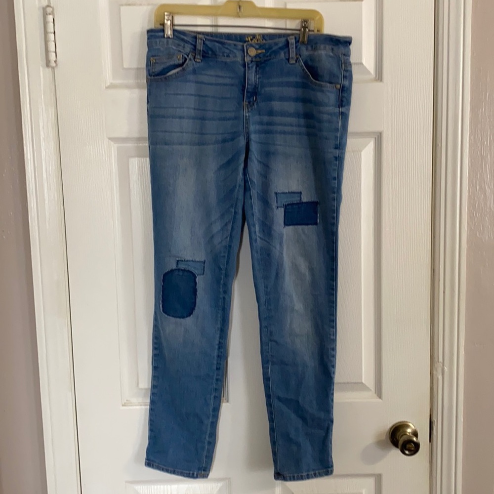 Justice 16 1/2 size simply low super skinny patchwork jeans light wash 💙